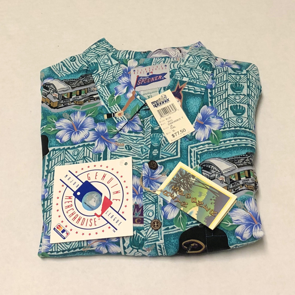 NWT Reyn Spooner Arizona Diamond Backs Shirt